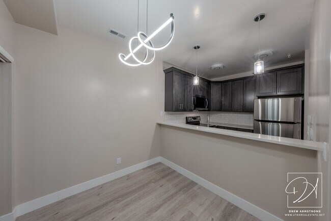 Photo - 67 S Main St Unit #205