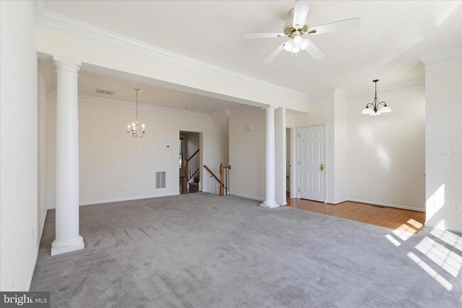 Photo - 25828 Kirkwood Square