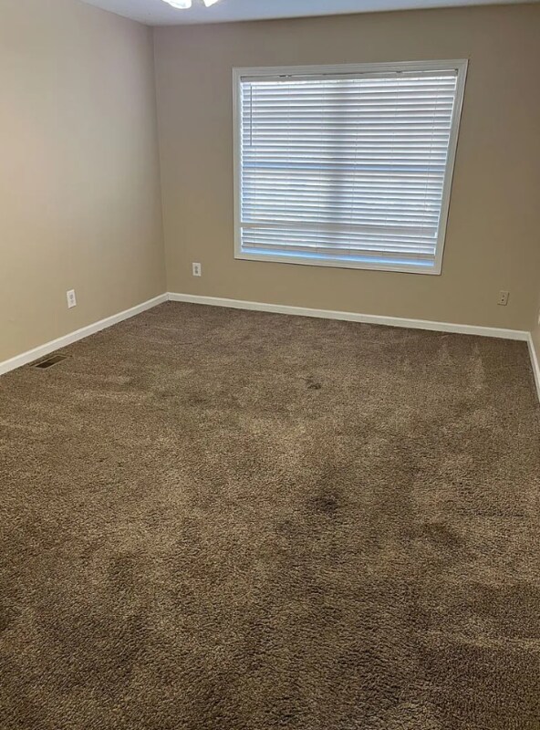 Photo - 162 Stone Henge Ln Unit D2