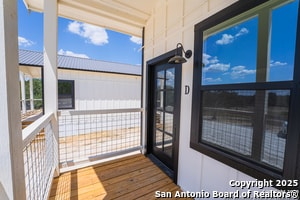 1225 Texas Oaks