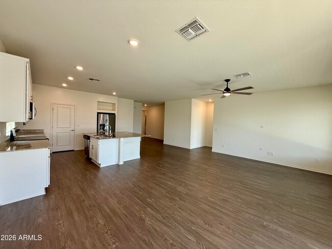 Photo - 1647 W Aztec Dr