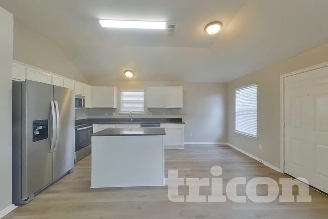 Photo - 1727 Oneal St