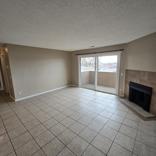 Building Photo - 3855 Montgomery Blvd NE Unit 1133