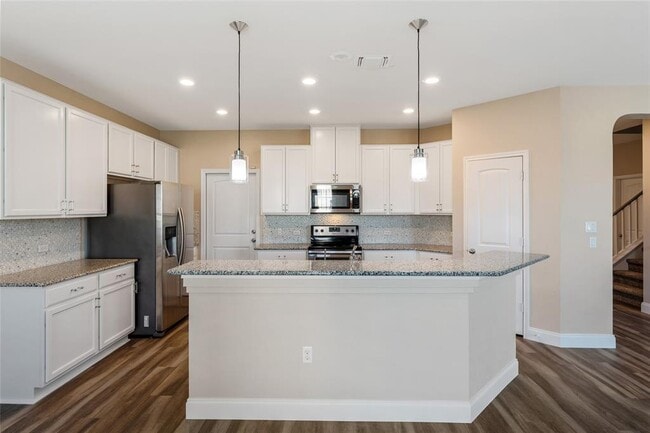 Photo - 1704 Constanta Dr