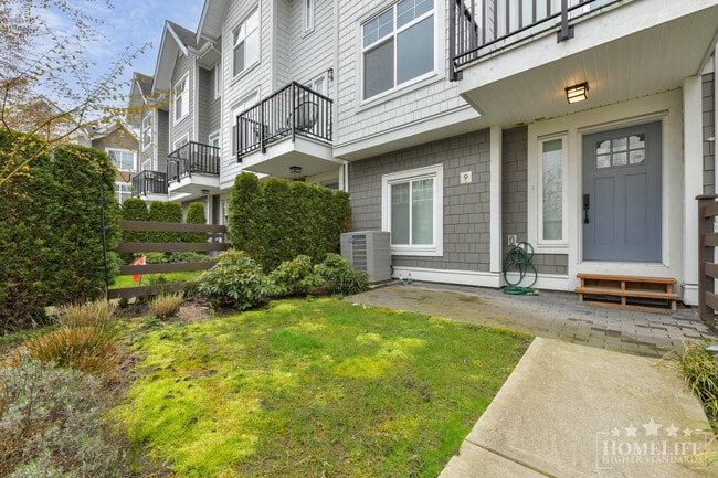 Photo - Executive Style, Smart Home Integrated 3 Bed + Flex (optional 4th bed), 3 Bath Townhome for Rent ... Unit 9