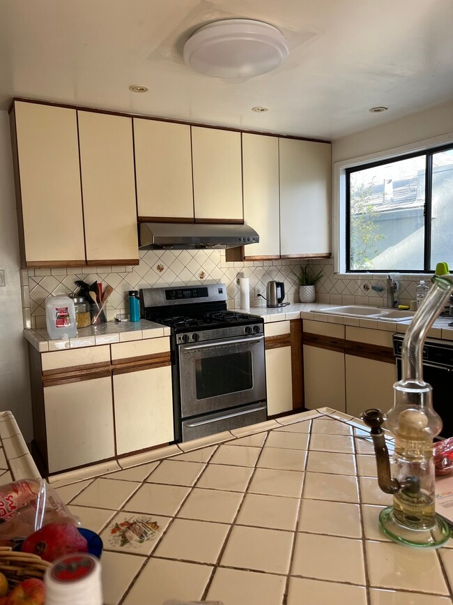 Photo - 409 Dellbrook Ave