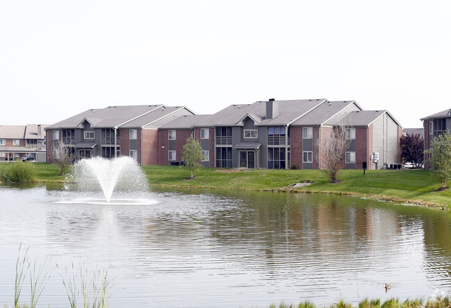 Keeneland Crest Apartments