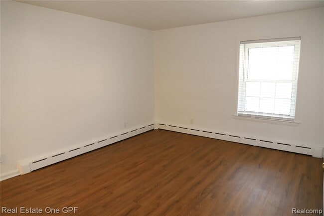 Photo - 271 W Maple Rd Unidad 3