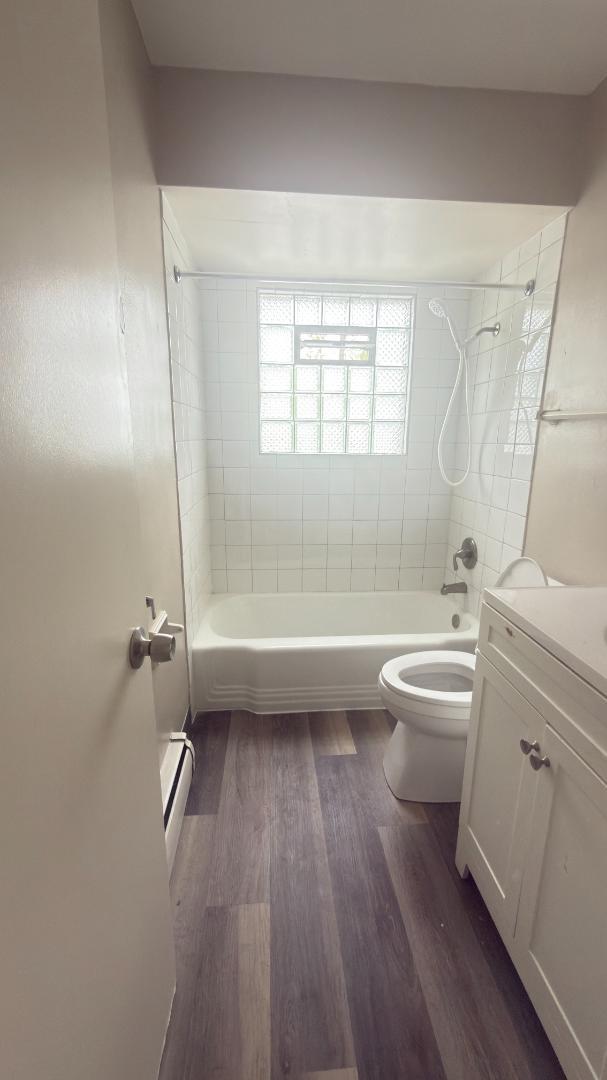 232 Clark St