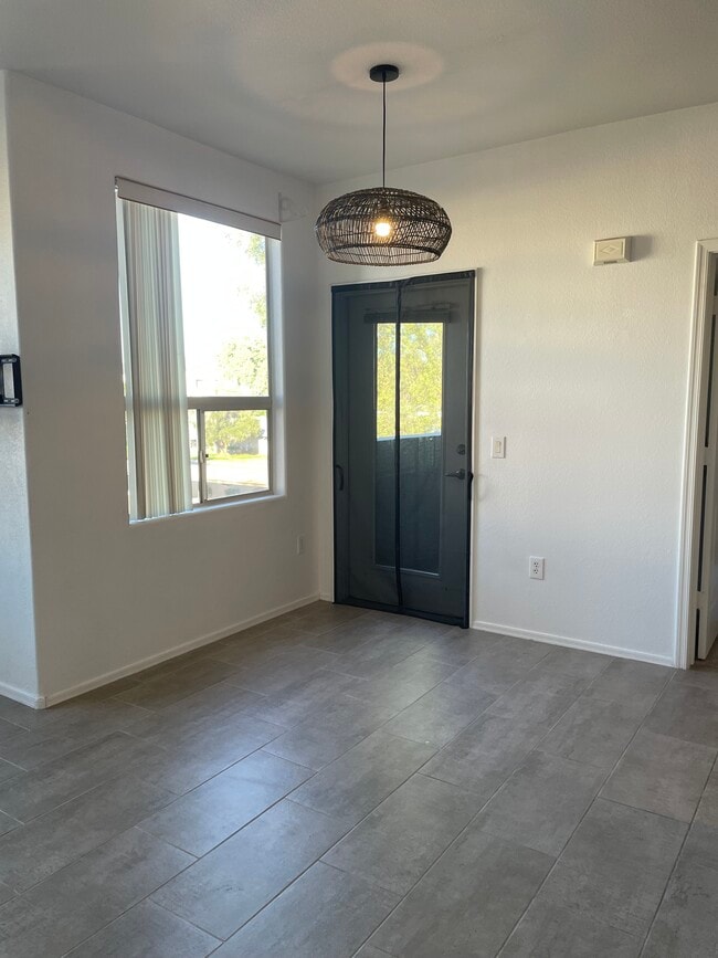 Photo - 5303 N 7th St Unit 327