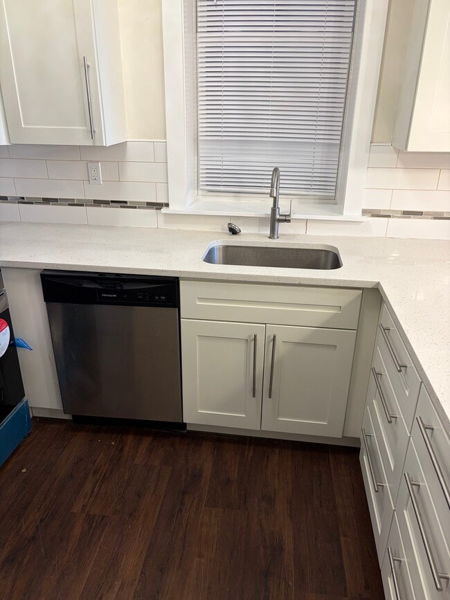 Photo - Pennsylvania Ave Unit 3839-1F