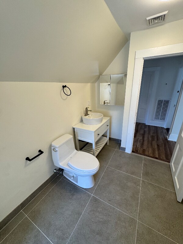 Photo - 79 College St Casa