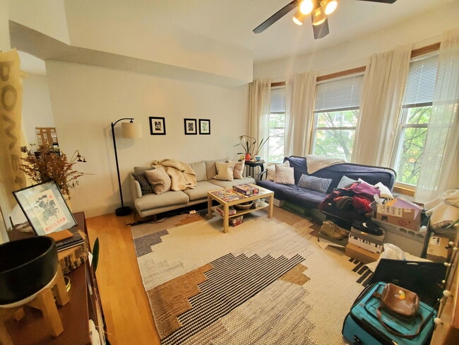 Photo - 183 Columbia St Unidad U203 Rental