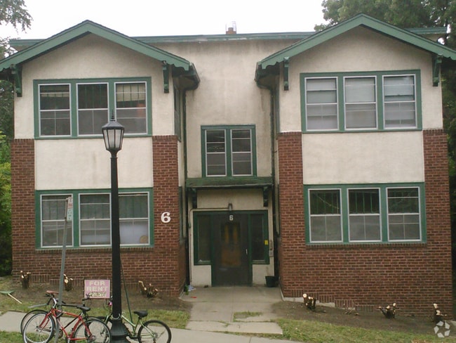 Building Photo - 6 Barton Ave SE Rental
