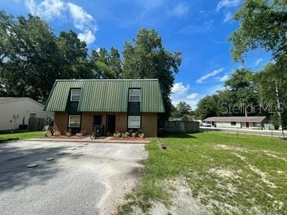 Building Photo - 6106 SW 11th Pl Rental