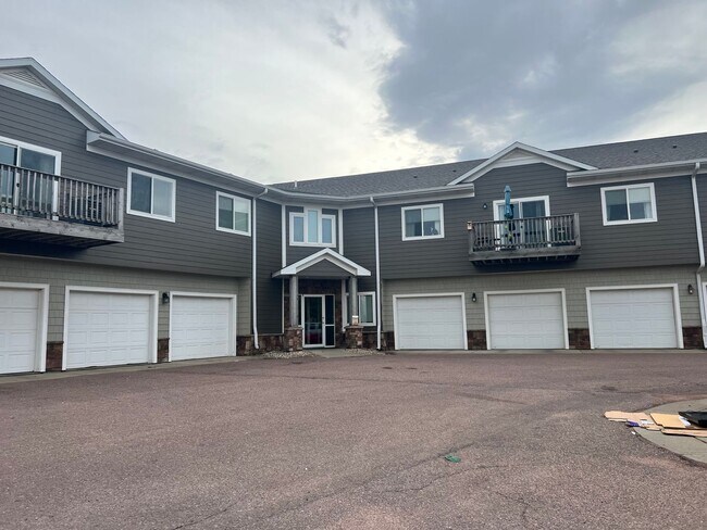 Photo - Jackson Heights Apartments & Townhomes