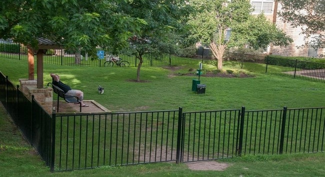 Photo - Regency Dell Ranch Apartments