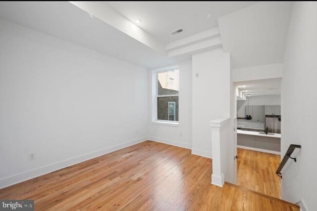 Photo - 1927 Mt Vernon St