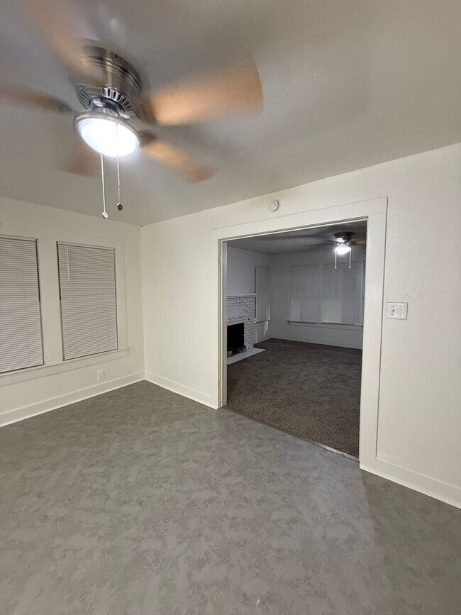 Photo - 1911 22nd St Unit B