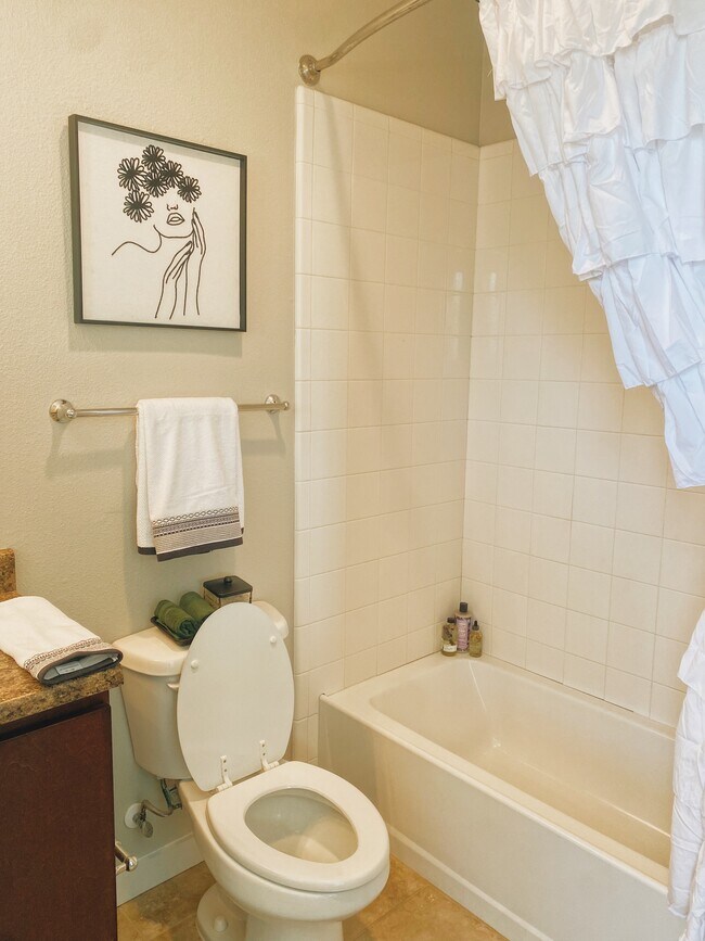 Photo - 2012 Main Street @ Overton Park