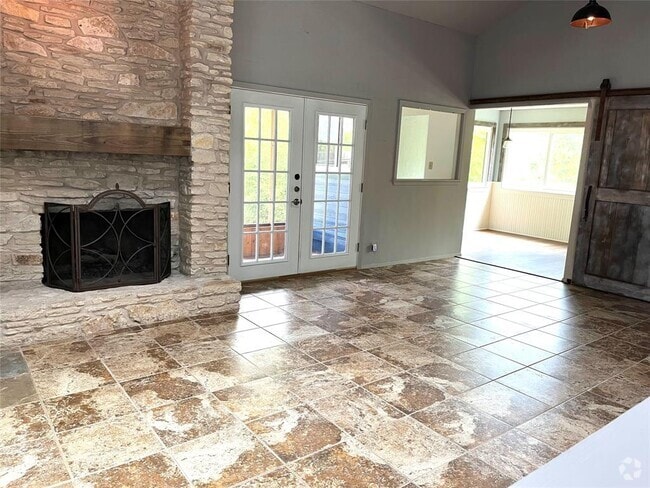 Building Photo - 602 Splitrock Rental