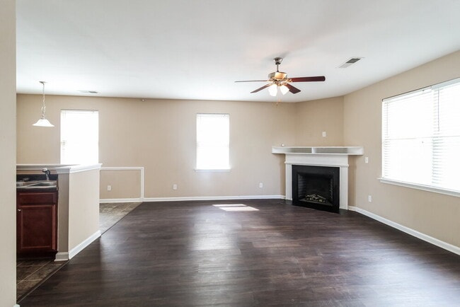 Photo - 3810 Humber Ct