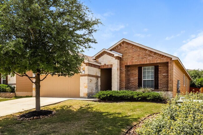 Photo - 659 Trinity Meadow