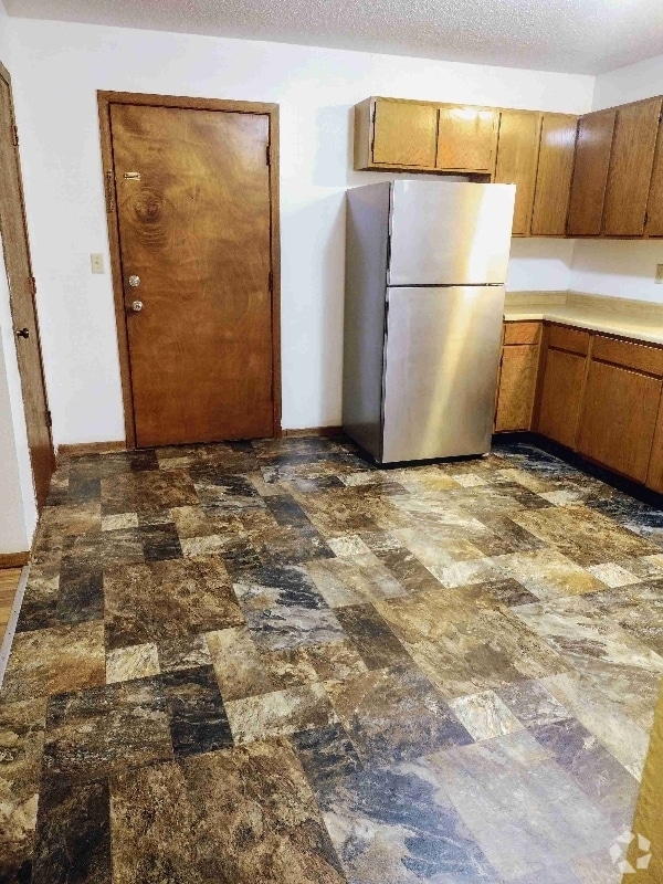 Building Photo - 1220 SE 13th St Unit 9 Rental