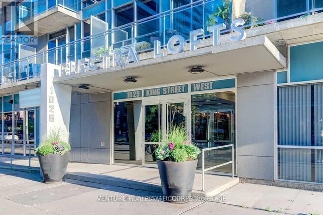 Photo - 1029 King St W Unit 209