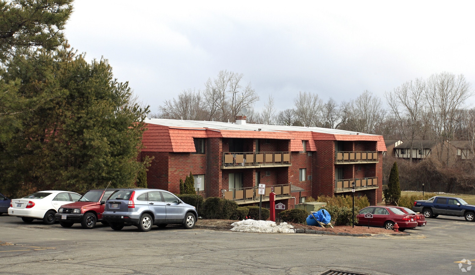 Pheasant Ridge Apartments - Pheasant Ridge Apartments