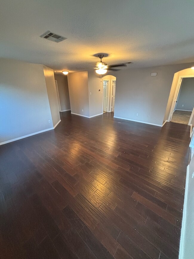 114 Easy St