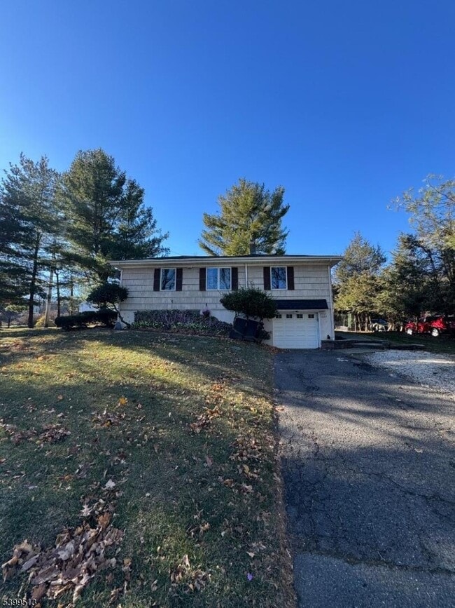 Photo - 273 Rea Ave Ext