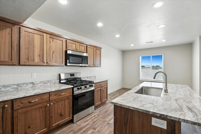 Photo - Eastside View Townhomes - 1234 S 1050 E