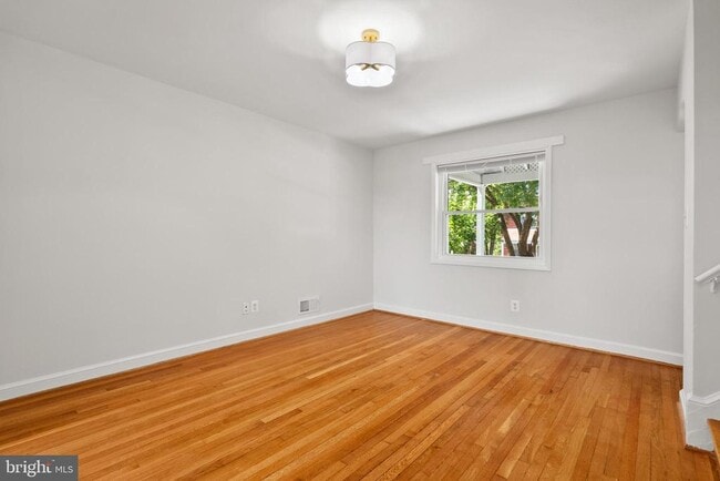 342 Wesmond Dr