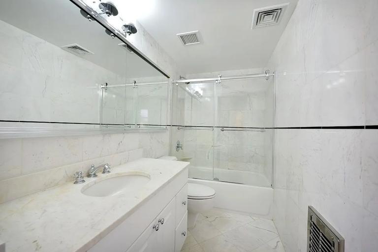 Photo - 1 bedroom in New York NY 10007 Unit 4
