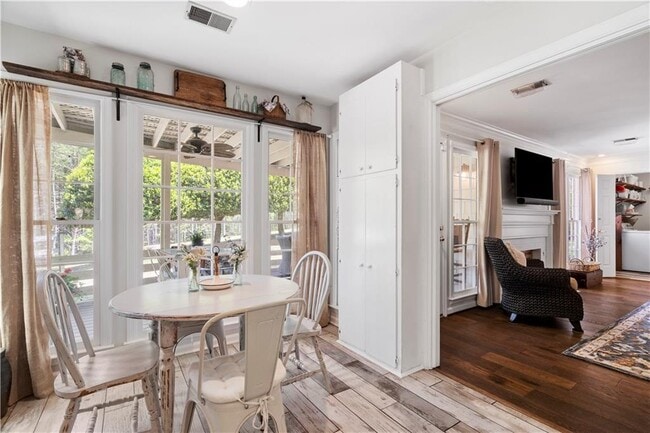 Photo - 179 Mt Calvary Rd