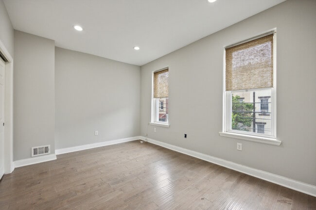 2014 N 8th St Unit 2