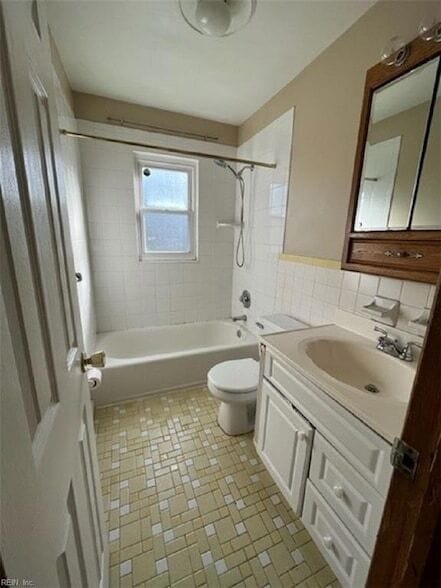 Photo - 8923 Brighton St