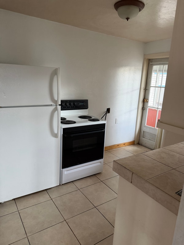 Photo - 210 2nd St Unit 2