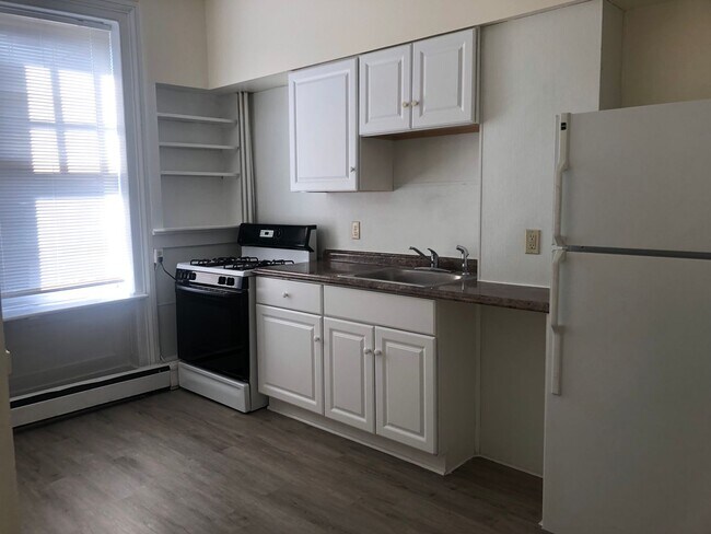 Photo - 323 Market St Unit 3
