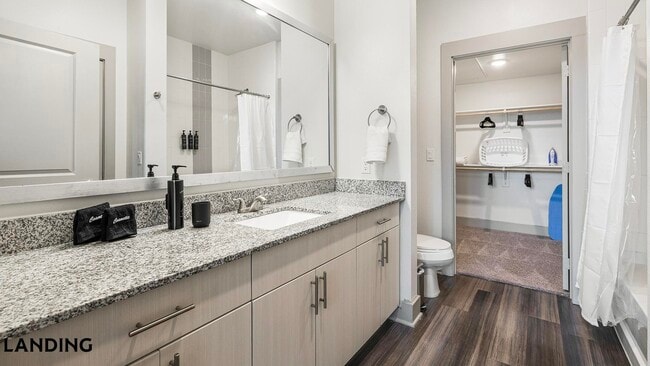 Photo - 707 Seale St Unit 223