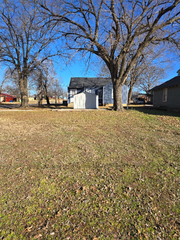 Photo - 1523 N Barta Ave