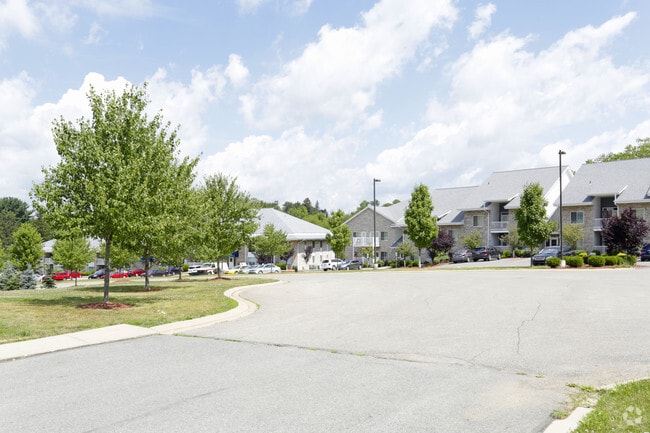Taylor Ridge Apartments