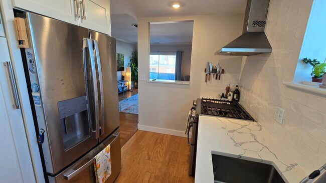 Photo - 20 Stearns Rd Unit 20 Stearns Rd