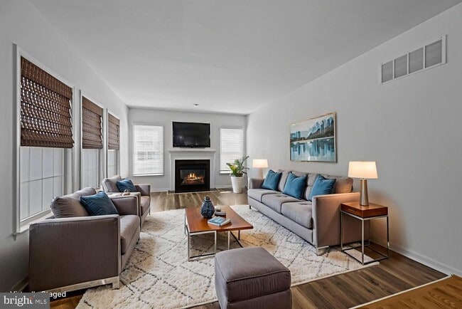 Photo - 4018 Tiber Falls Dr