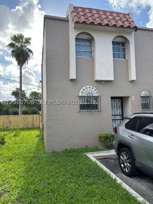 Photo - 11 Olive Dr