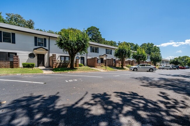 Smoky Crossing Apartment Homes