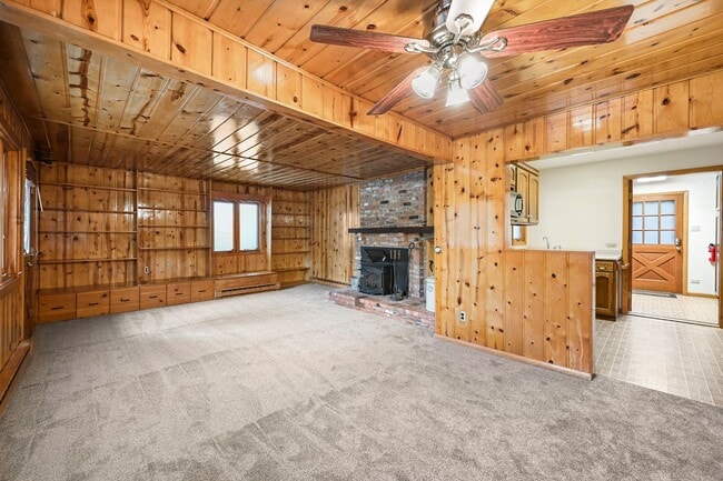 Photo - Mountain Life & Views- 4 bed 2 bath