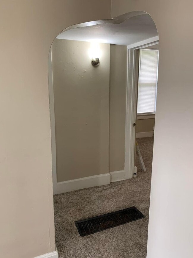 Photo - 2100 N Weinbach Ave