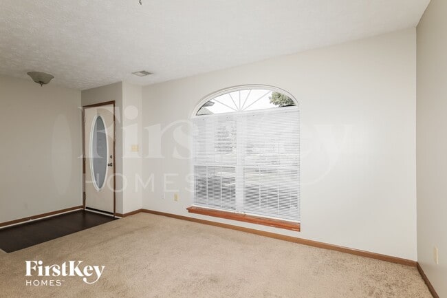 10087 Palmaire Pl